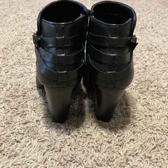 Black leather booties. - Picture 2 of 8